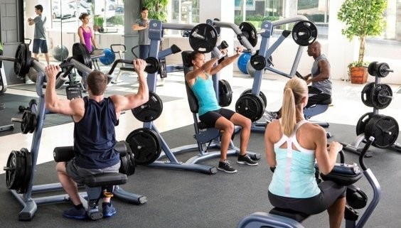 Limpieza de gimnasios y centros educativos